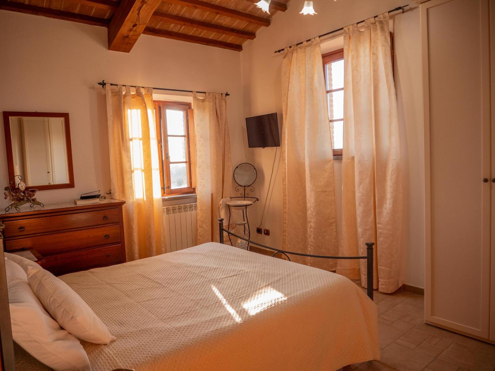 Agriturismo Pascianella Appartamento Bel Tramonto Castelmuzio Exterior foto
